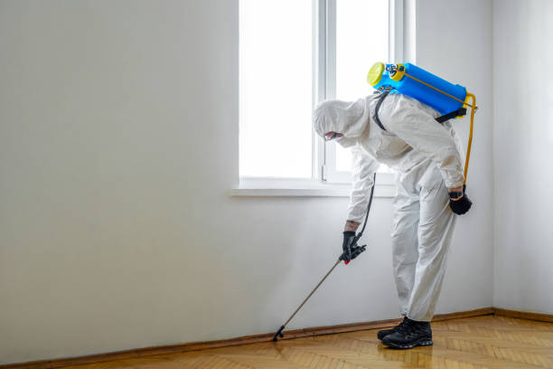 Best Exterminator Services  in Fox Point, WI